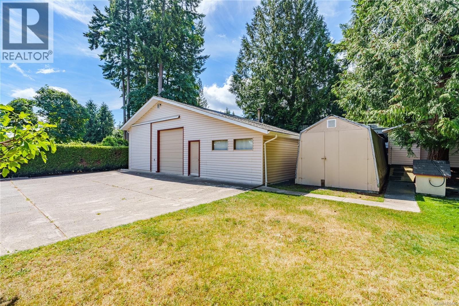 4750 Maple Guard Dr, Bowser, British Columbia  V0R 1G0 - Photo 63 - 1039616