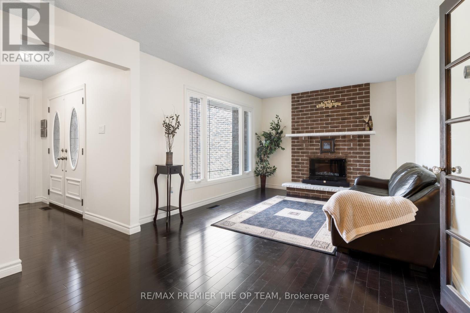 93 Sudbury Hall Drive, Toronto, Ontario M1B 3H5 - Photo 12 - E13434670