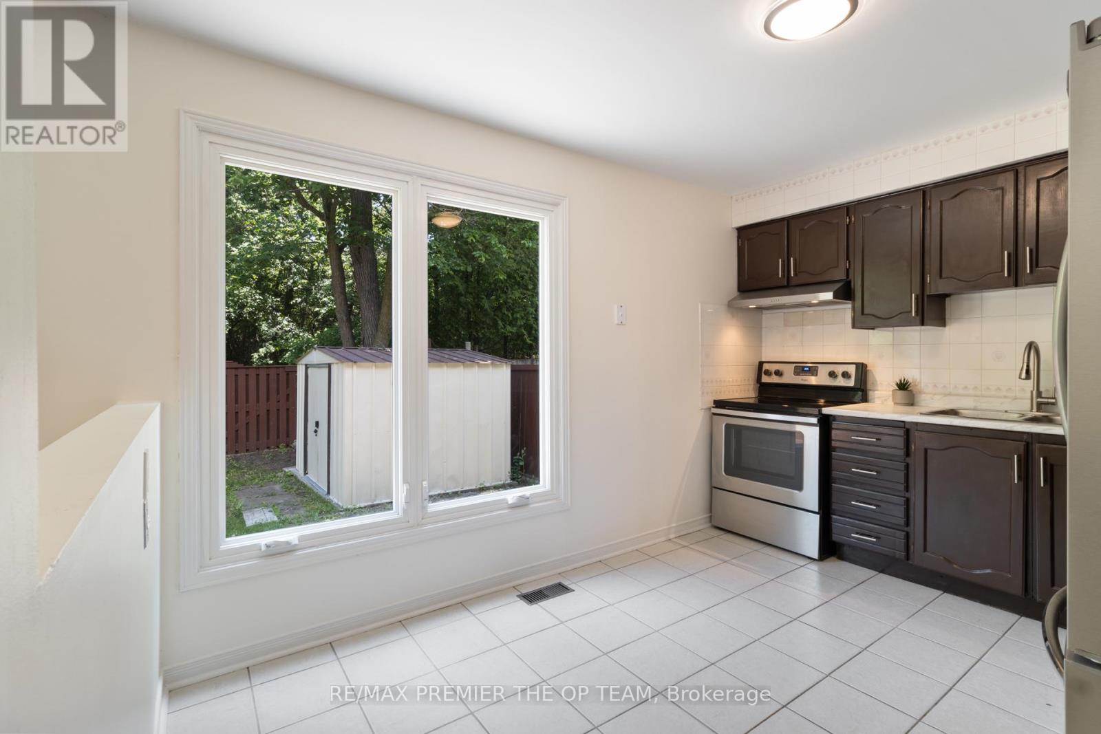 93 Sudbury Hall Drive, Toronto, Ontario M1B 3H5 - Photo 14 - E13434670