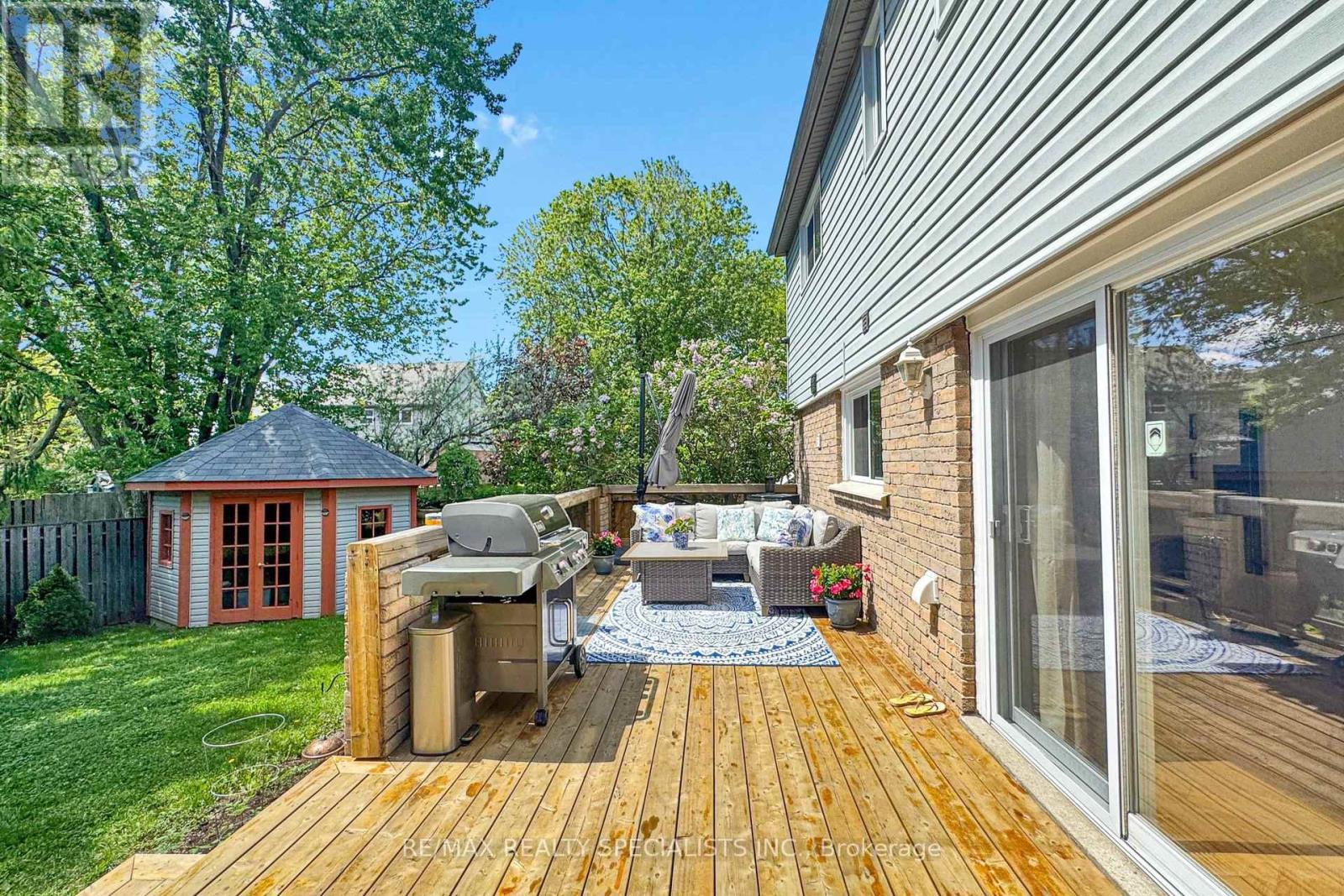 39 B Newington Crescent, Toronto, Ontario  M9C 5B7 - Photo 44 - W13434682