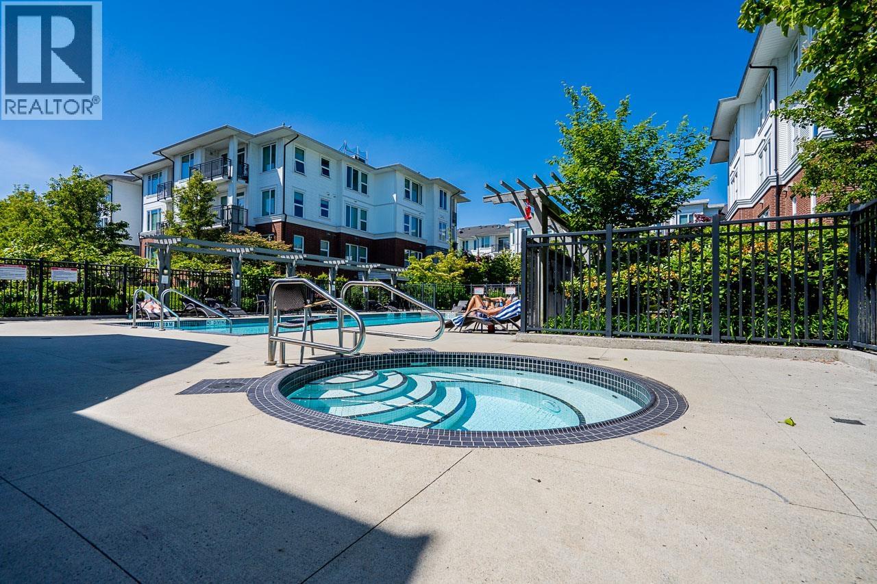 337 9388 Mckim Way, Richmond, British Columbia  V6X 1J7 - Photo 32 - R3133566
