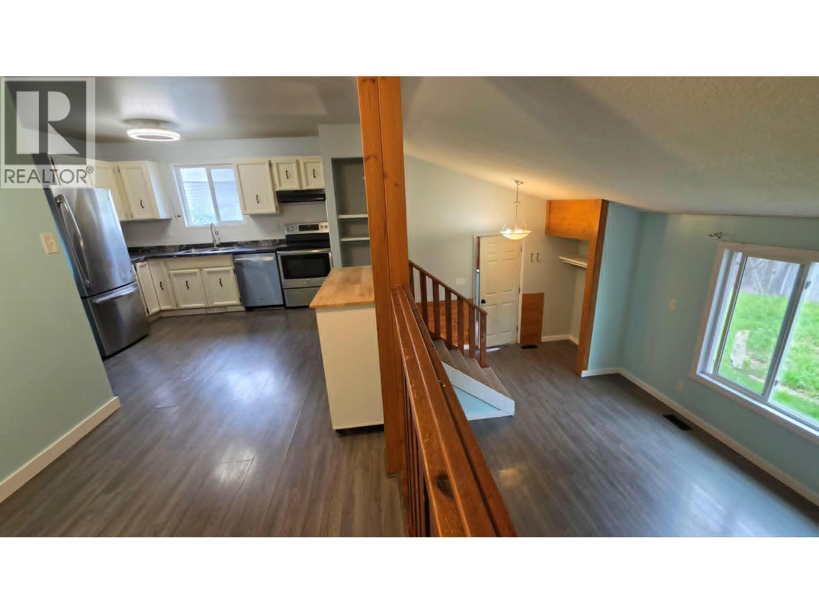 2651 Balsam Lane, Lumby, British Columbia  V0E 2G5 - Photo 14 - 10391082