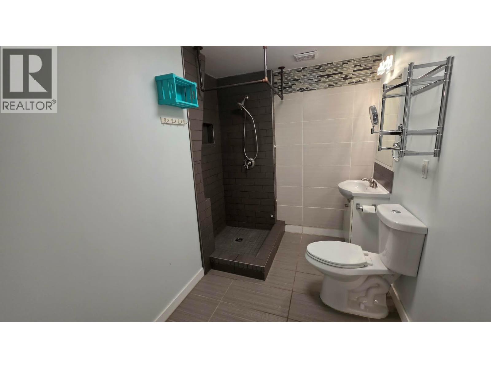 2651 Balsam Lane, Lumby, British Columbia  V0E 2G5 - Photo 23 - 10391082