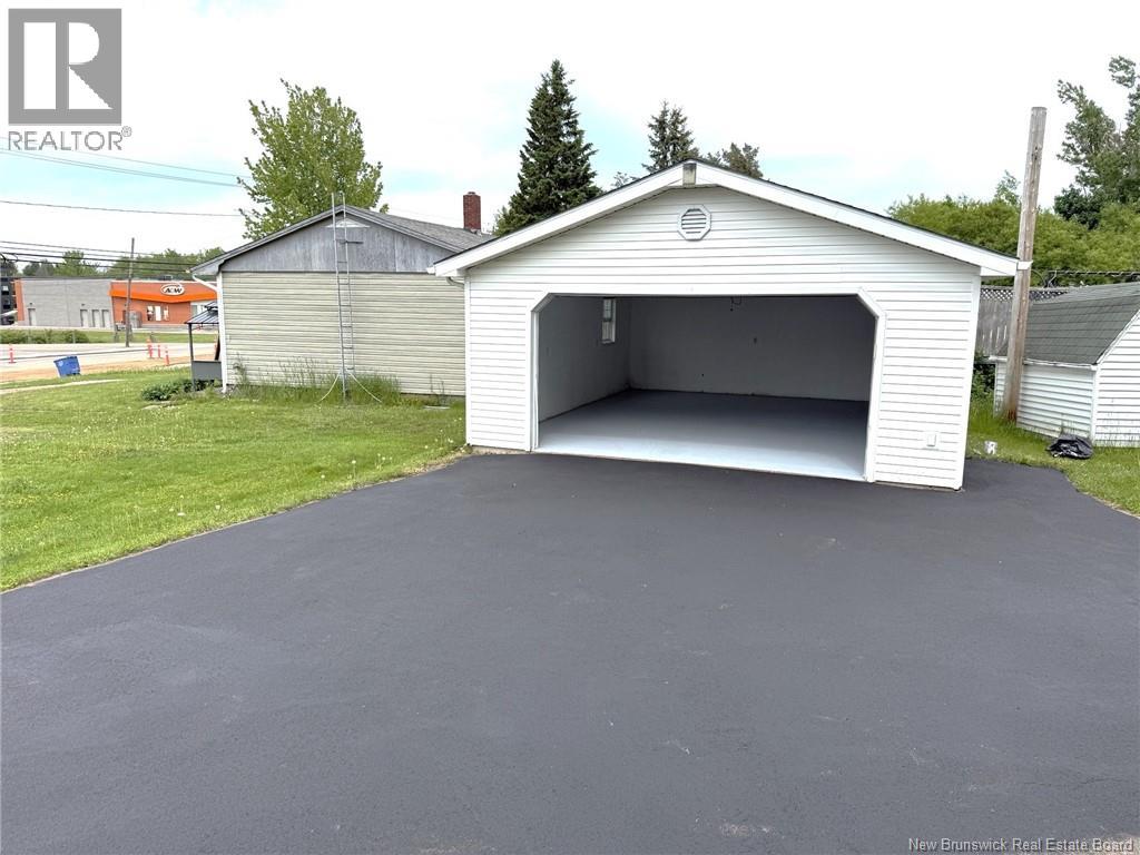 10 King Street, Shediac, New Brunswick  E4P 1X9 - Photo 5 - NB140130