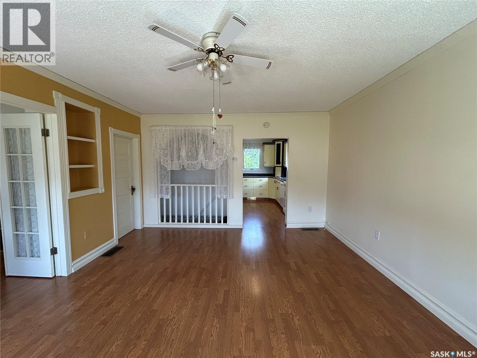 203 Phillips Street, Muenster, Saskatchewan  S0K 2Y0 - Photo 11 - SK039110