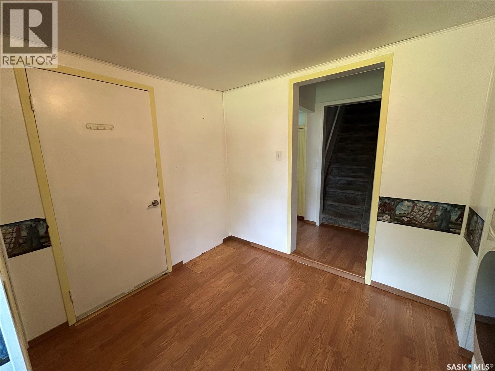 203 Phillips Street, Muenster, Saskatchewan  S0K 2Y0 - Photo 4 - SK039110