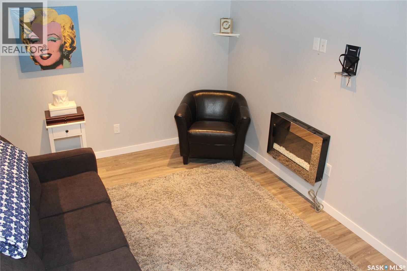 2702 Cranbourn Crescent, Regina, Saskatchewan  S4V 3C1 - Photo 21 - SK039087