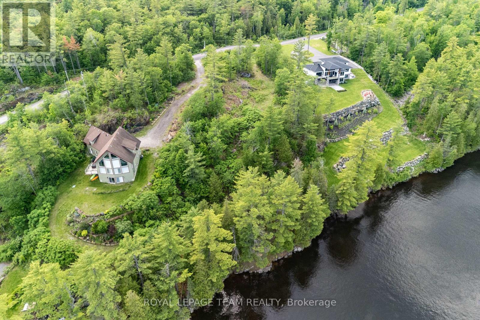 77 CARRIAGE LANDING DRIVE, Horton, Ontario