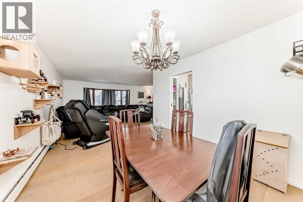 43 Allan Street, Red Deer, Alberta  T4R 1A6 - Photo 9 - A2284486