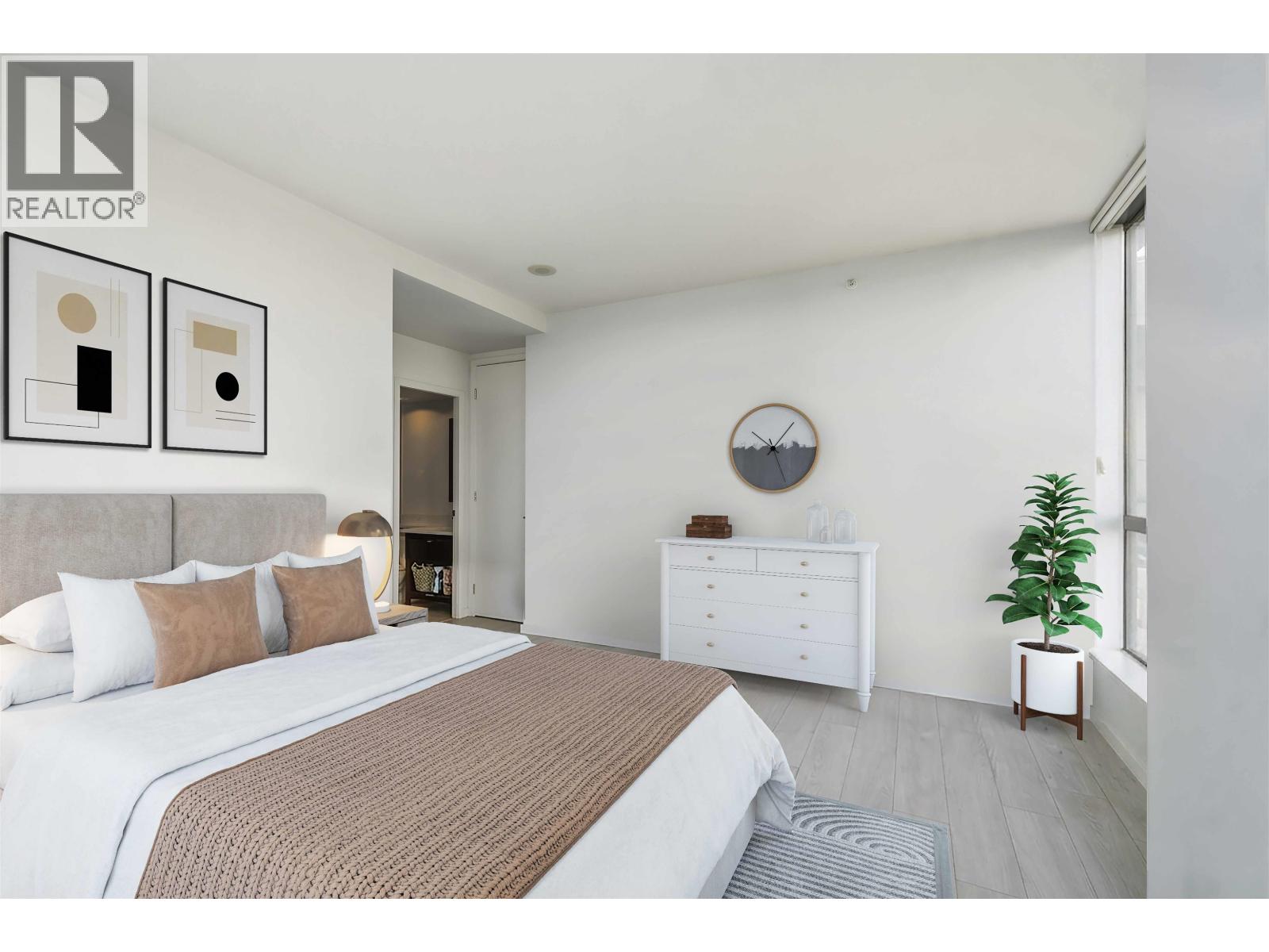 1407 7388 Sandborne Avenue, Burnaby, British Columbia  V3N 5C4 - Photo 4 - R3120959