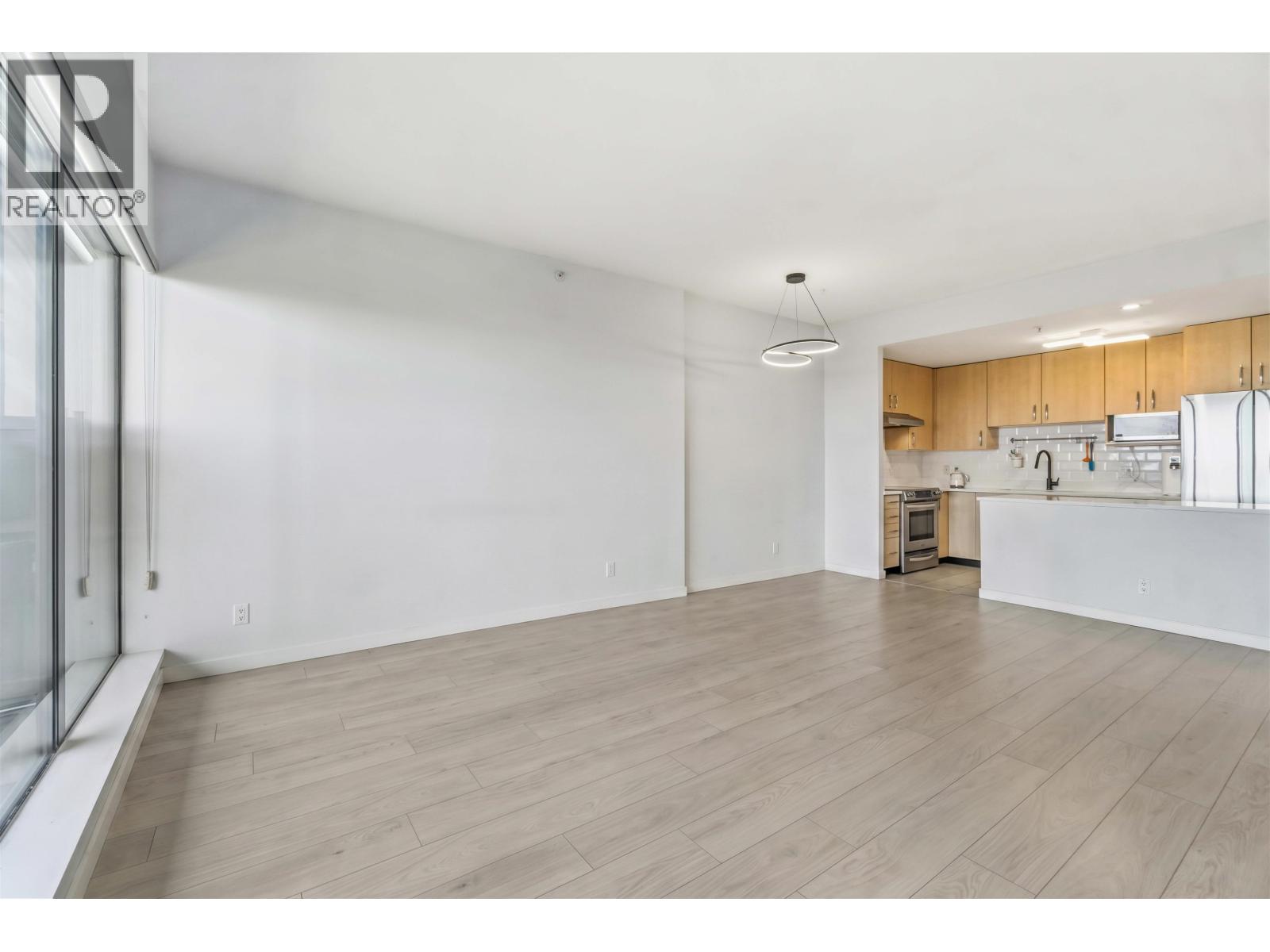 1407 7388 Sandborne Avenue, Burnaby, British Columbia  V3N 5C4 - Photo 6 - R3120959