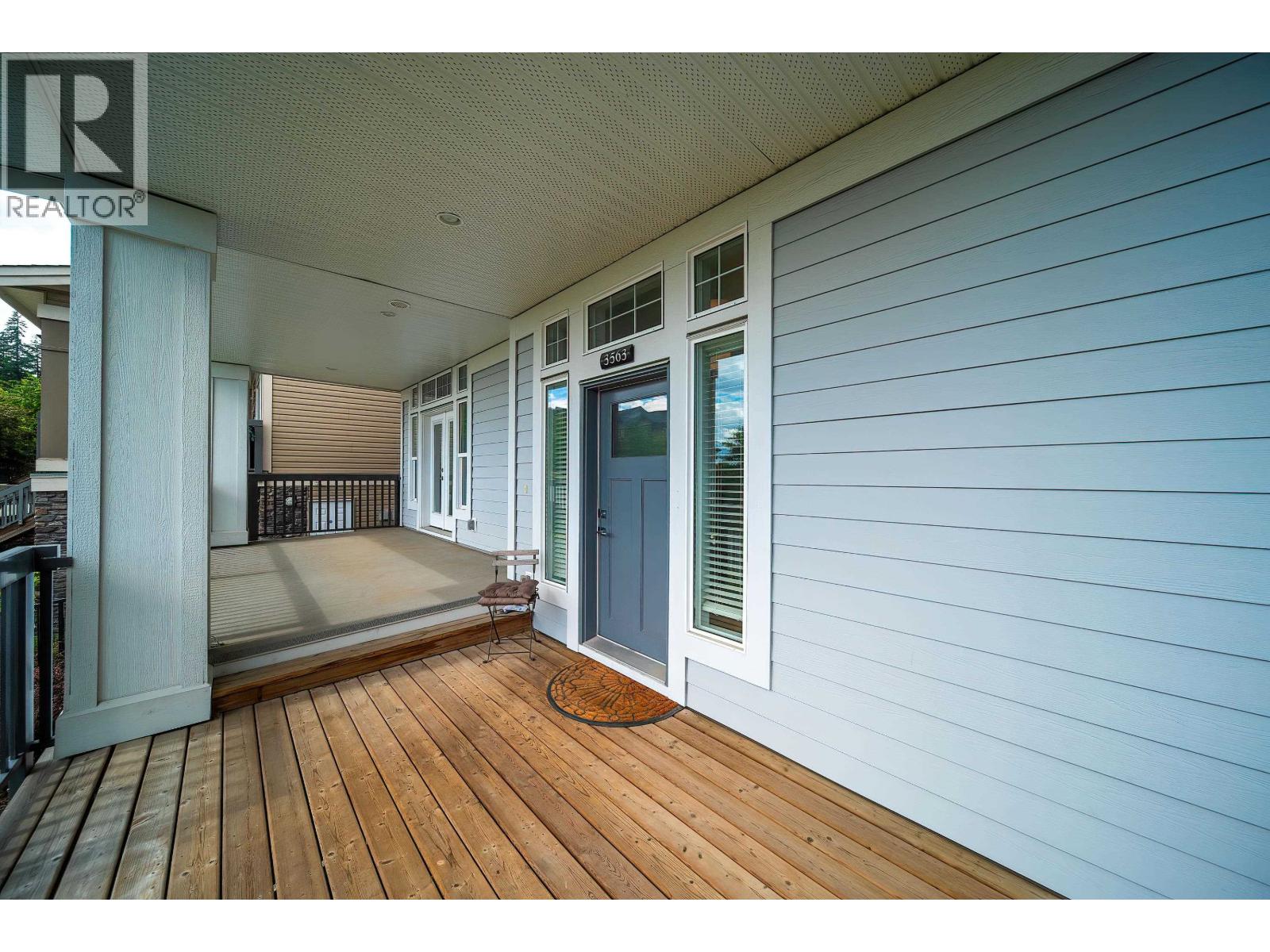 3563 Highland Drive, Coquitlam, British Columbia  V3E 0K2 - Photo 2 - R3135195