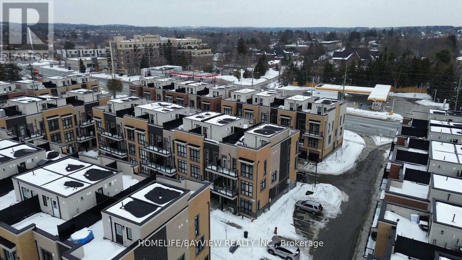 17 - 8 SAYERS LANE, Richmond Hill, Ontario