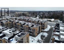 17 - 8 SAYERS LANE, Richmond Hill, Ontario