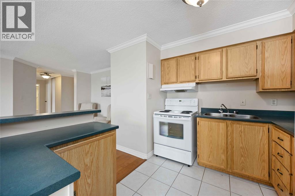 155 Front Street North Unit# 1306, Sarnia photo 15