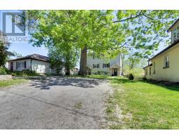 27 LOUNT STREET, Barrie, Ontario