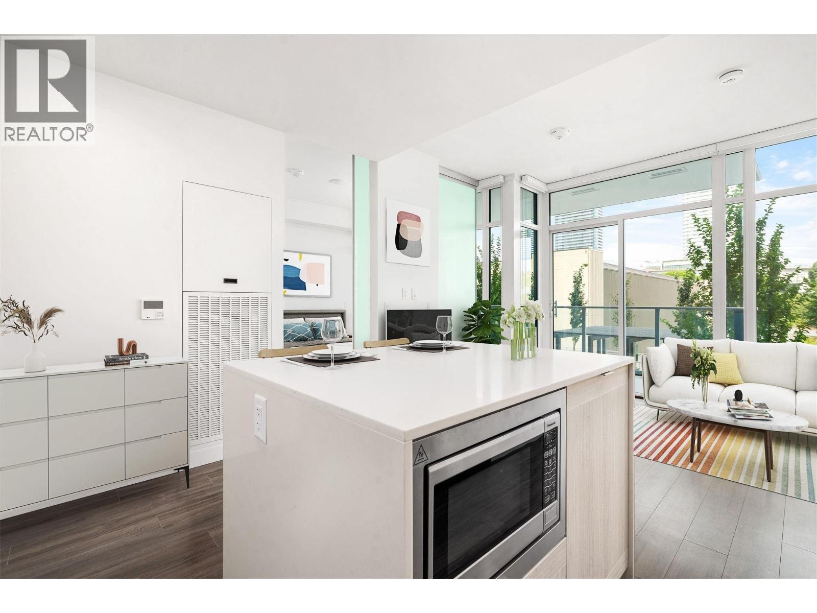 507 2311 BETA AVENUE, Burnaby, British Columbia