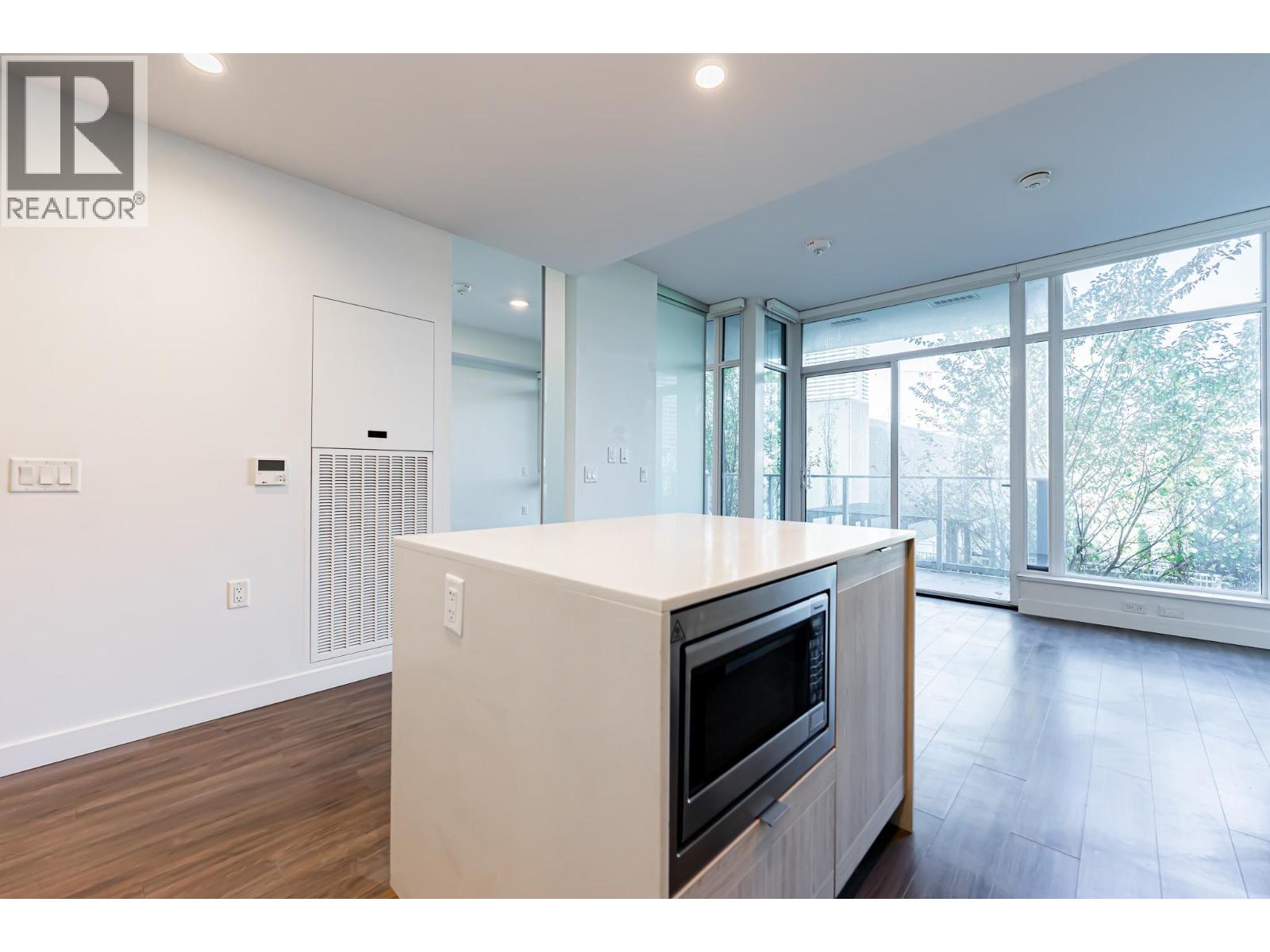 507 2311 Beta Avenue, Burnaby, British Columbia  V5C 0M1 - Photo 2 - R3110815