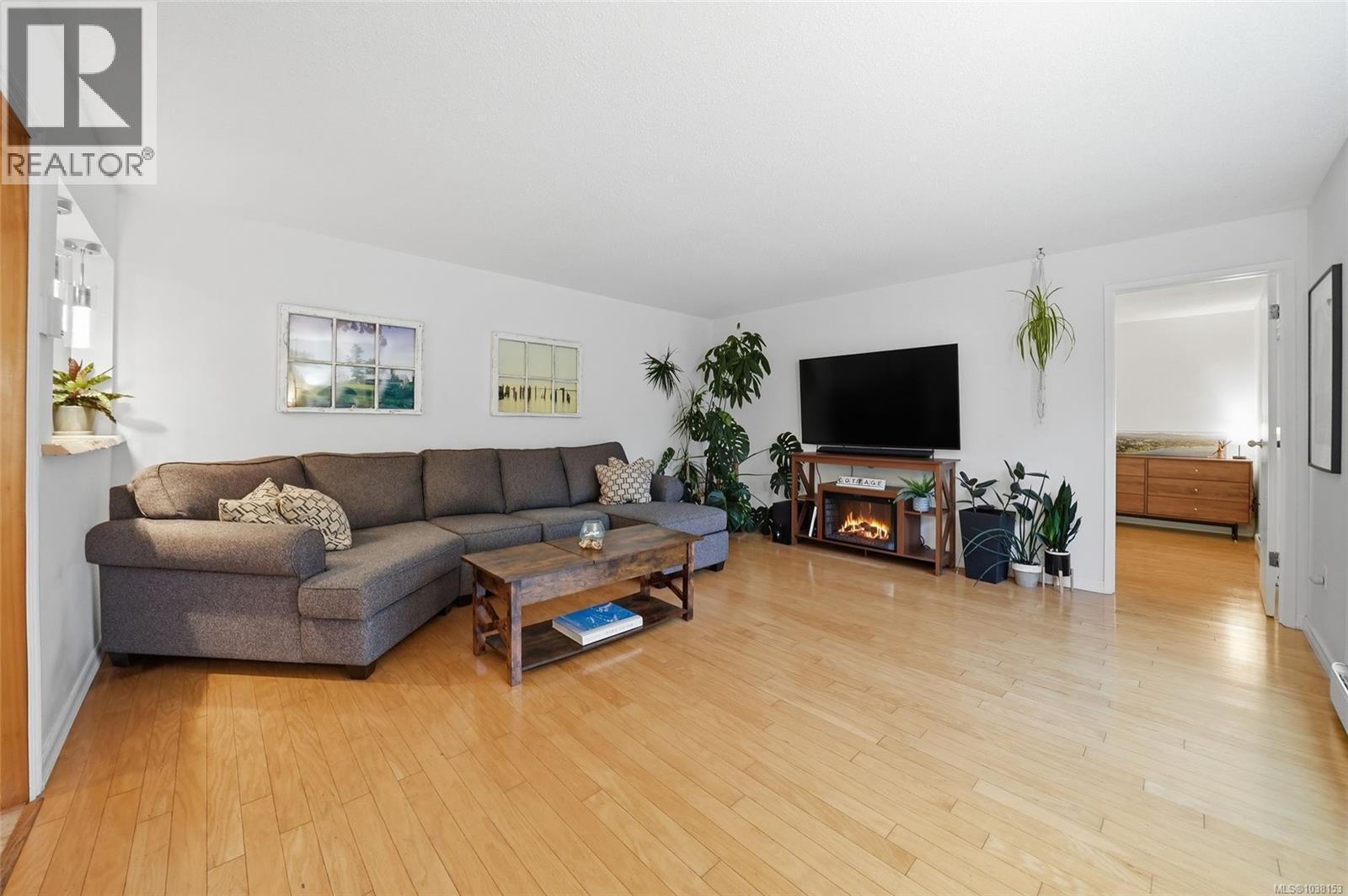 221 Elizabeth Ave, Qualicum Beach, British Columbia  V9K 1G8 - Photo 39 - 1038153