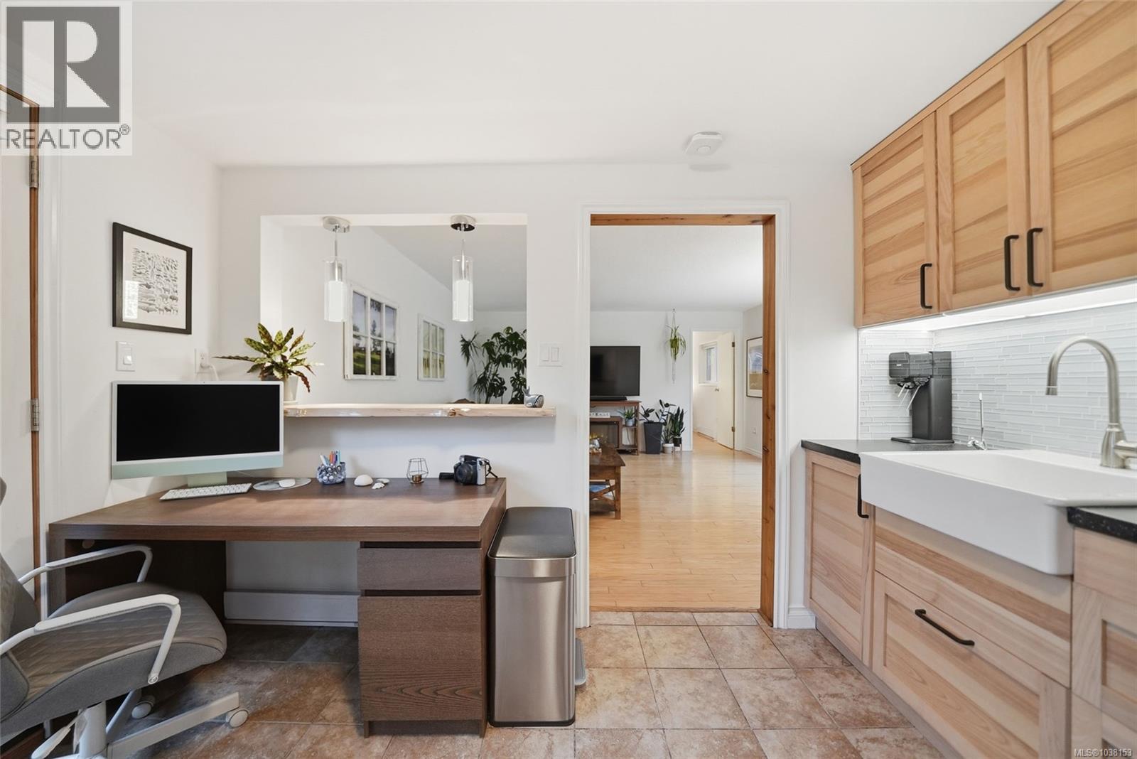 221 Elizabeth Ave, Qualicum Beach, British Columbia  V9K 1G8 - Photo 42 - 1038153