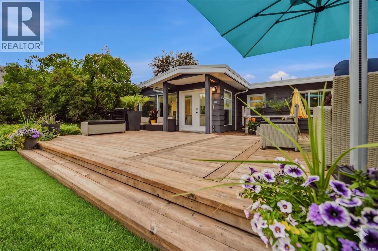 221 Elizabeth Ave, Qualicum Beach, British Columbia  V9K 1G8 - Photo 29 - 1038153