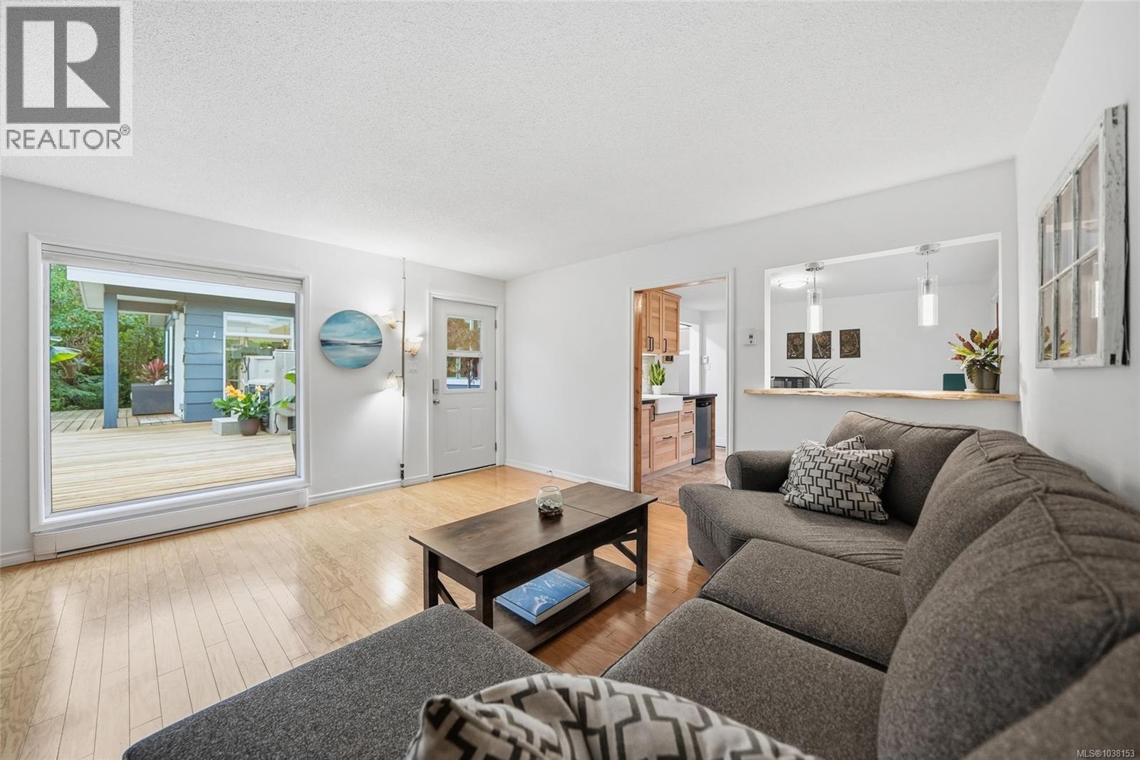 221 Elizabeth Ave, Qualicum Beach, British Columbia  V9K 1G8 - Photo 38 - 1038153