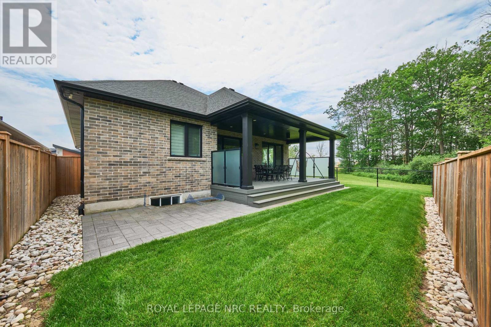 2 Mcfarland Street, Thorold, Ontario  L2V 0J2 - Photo 41 - X12969864
