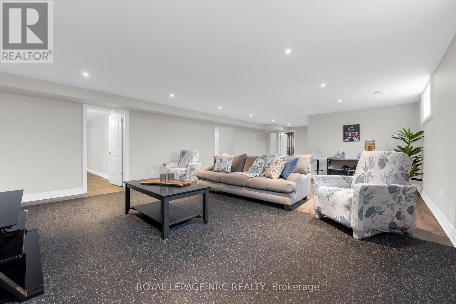 2 Mcfarland Street, Thorold, Ontario  L2V 0J2 - Photo 32 - X12969864