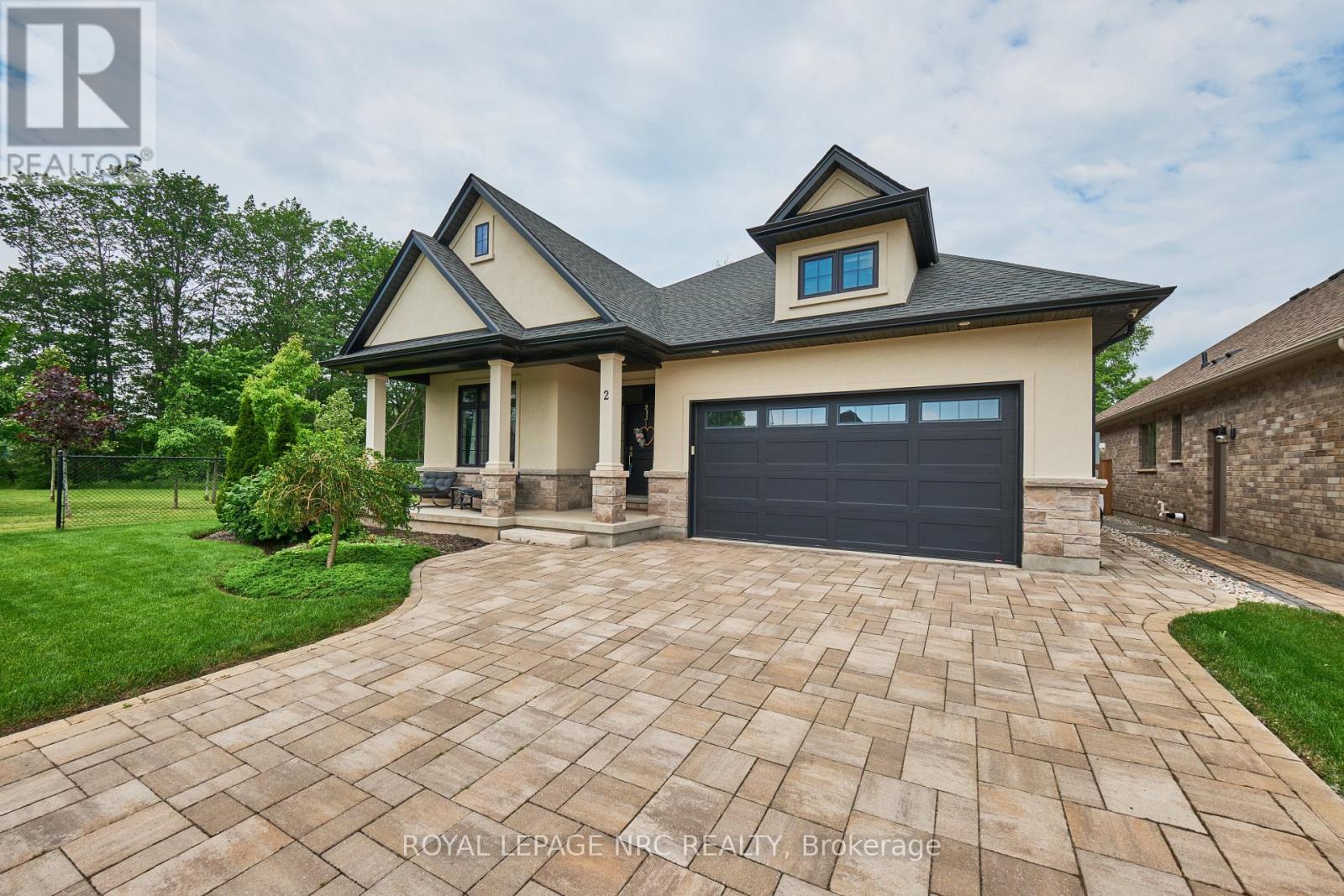 2 Mcfarland Street, Thorold, Ontario  L2V 0J2 - Photo 3 - X12969864