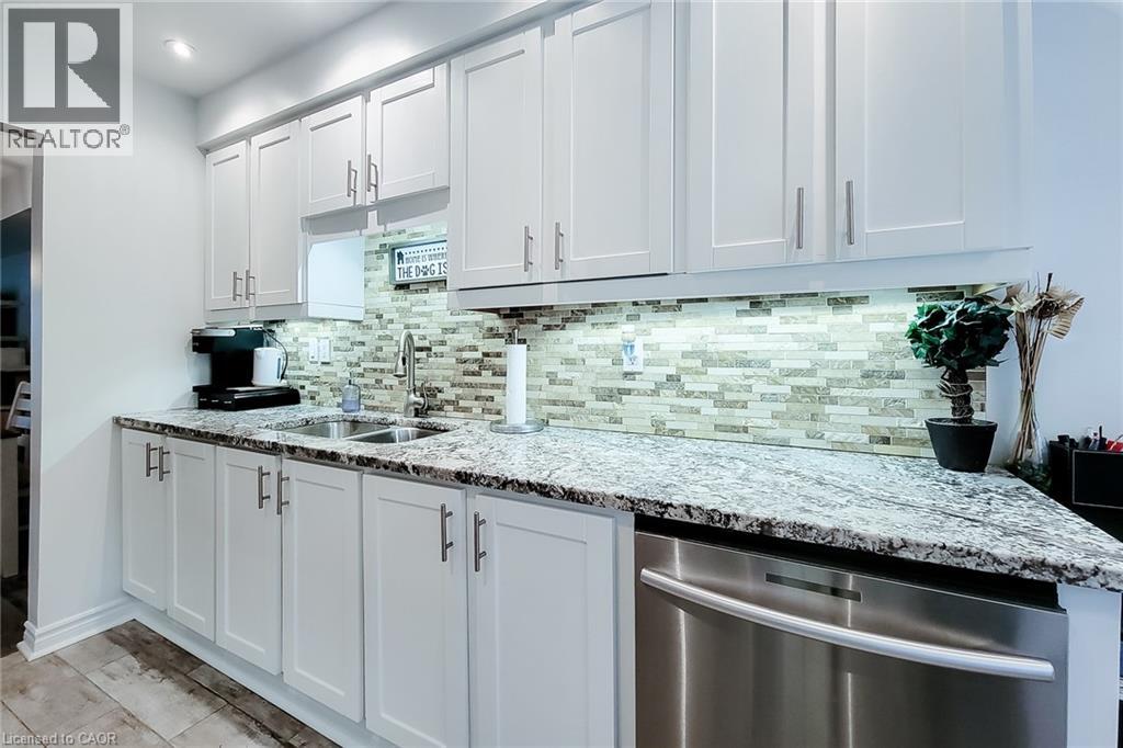 8 Dalton Gate, Stoney Creek, Ontario  L8J 1Z4 - Photo 16 - 40839006