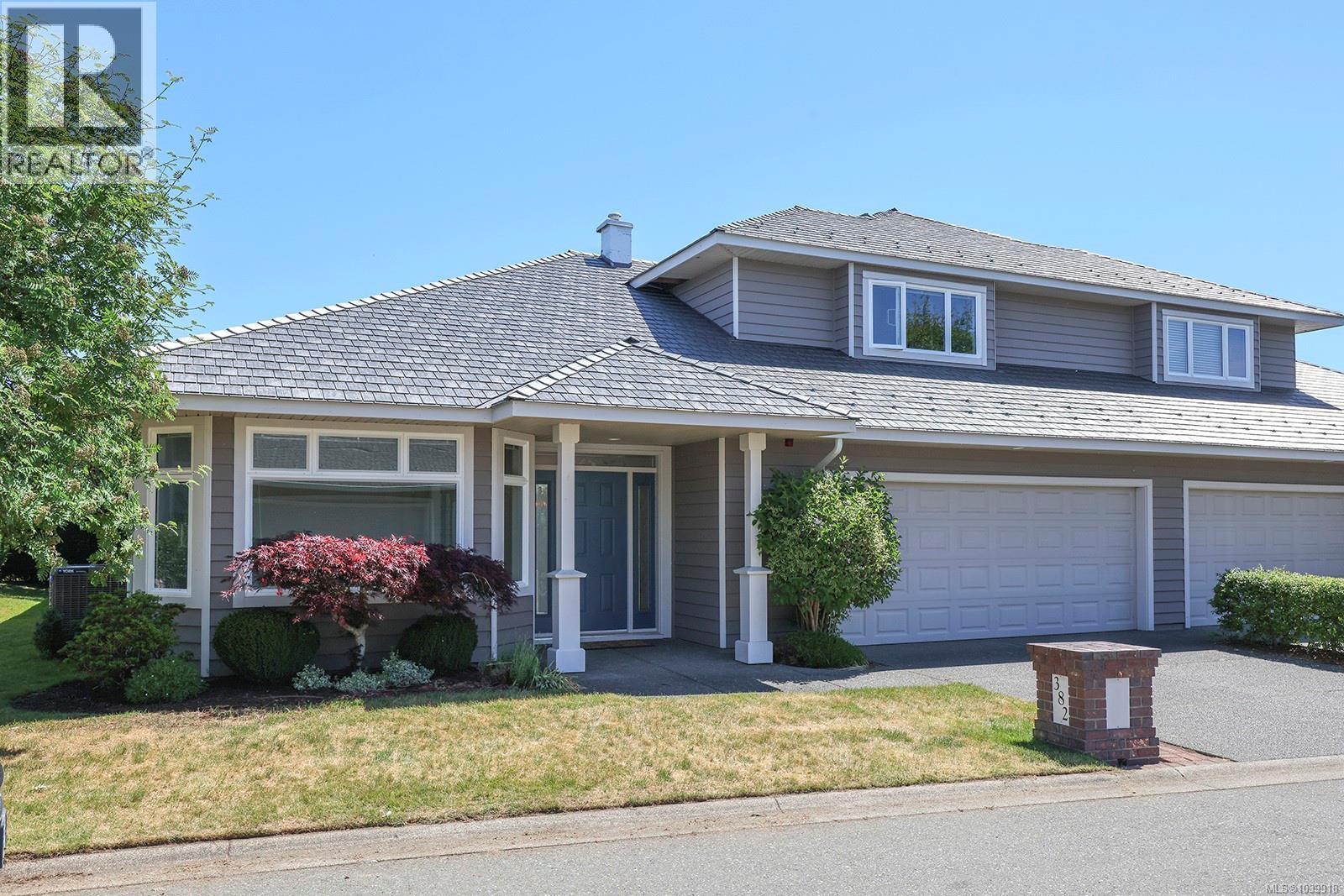 382 3399 Crown Isle Dr, Courtenay, British Columbia  V9N 9X7 - Photo 1 - 1039918