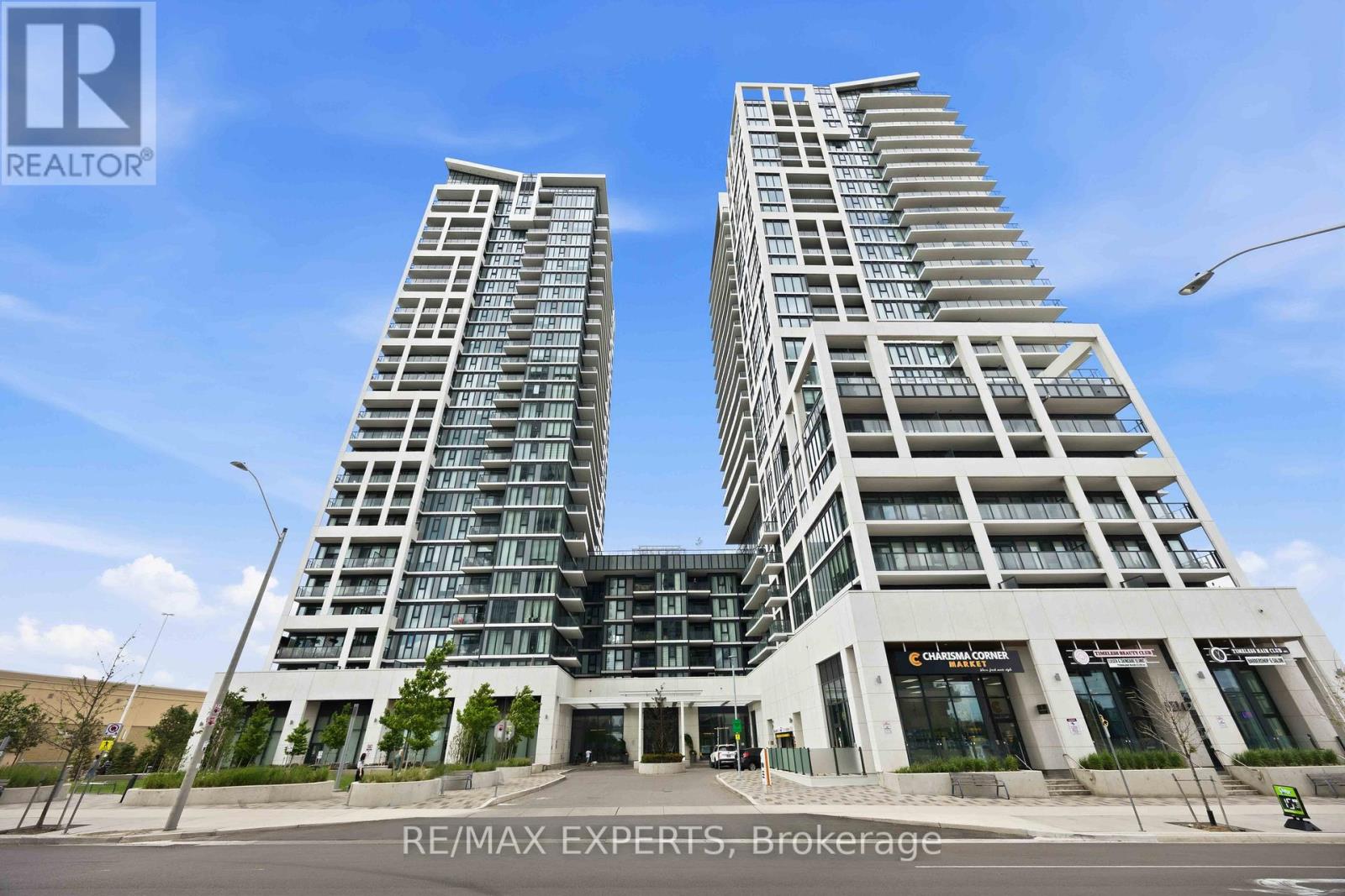 2025 - 9000 JANE STREET, Vaughan, Ontario