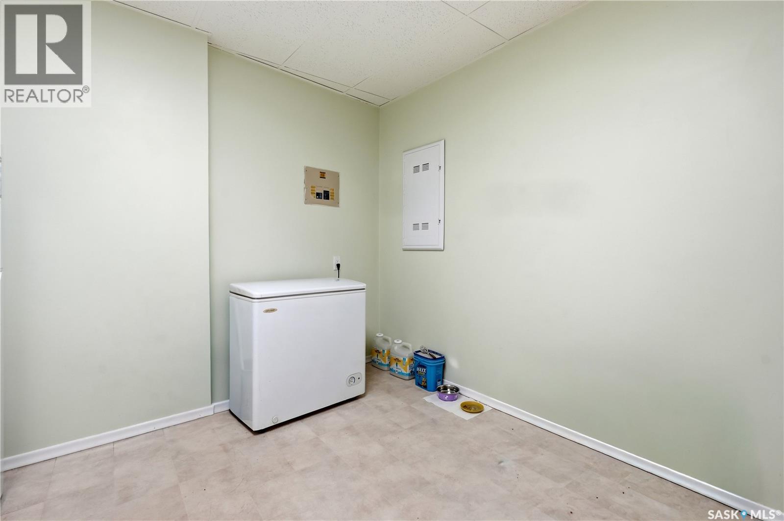 110 Main Street N, Moose Jaw, Saskatchewan  S6H 3J7 - Photo 68 - SK038726