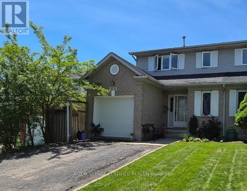 233 BENESFORT CRESCENT, Kitchener, Ontario