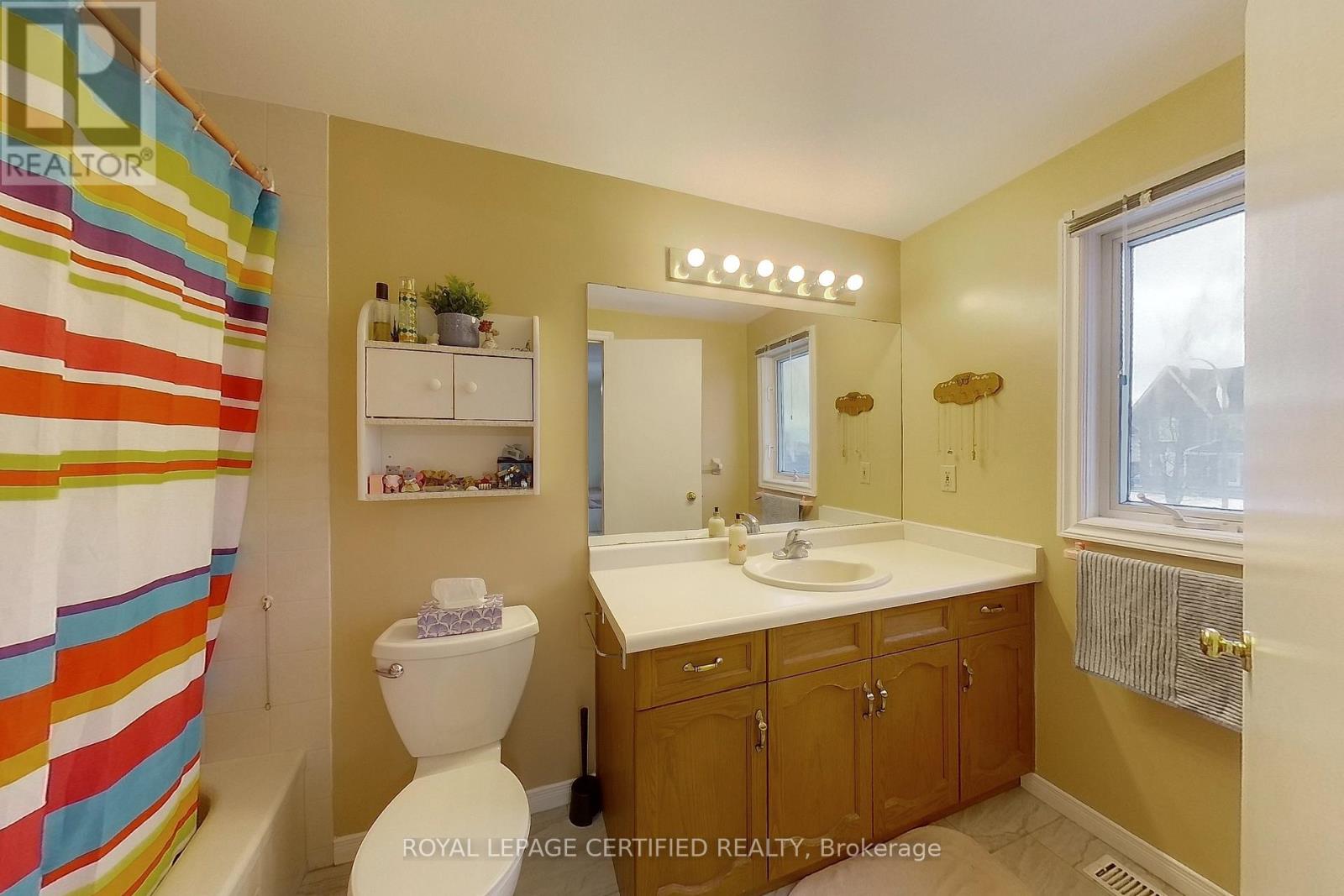 233 Benesfort Crescent, Kitchener, Ontario  N2N 3B5 - Photo 20 - X13434890