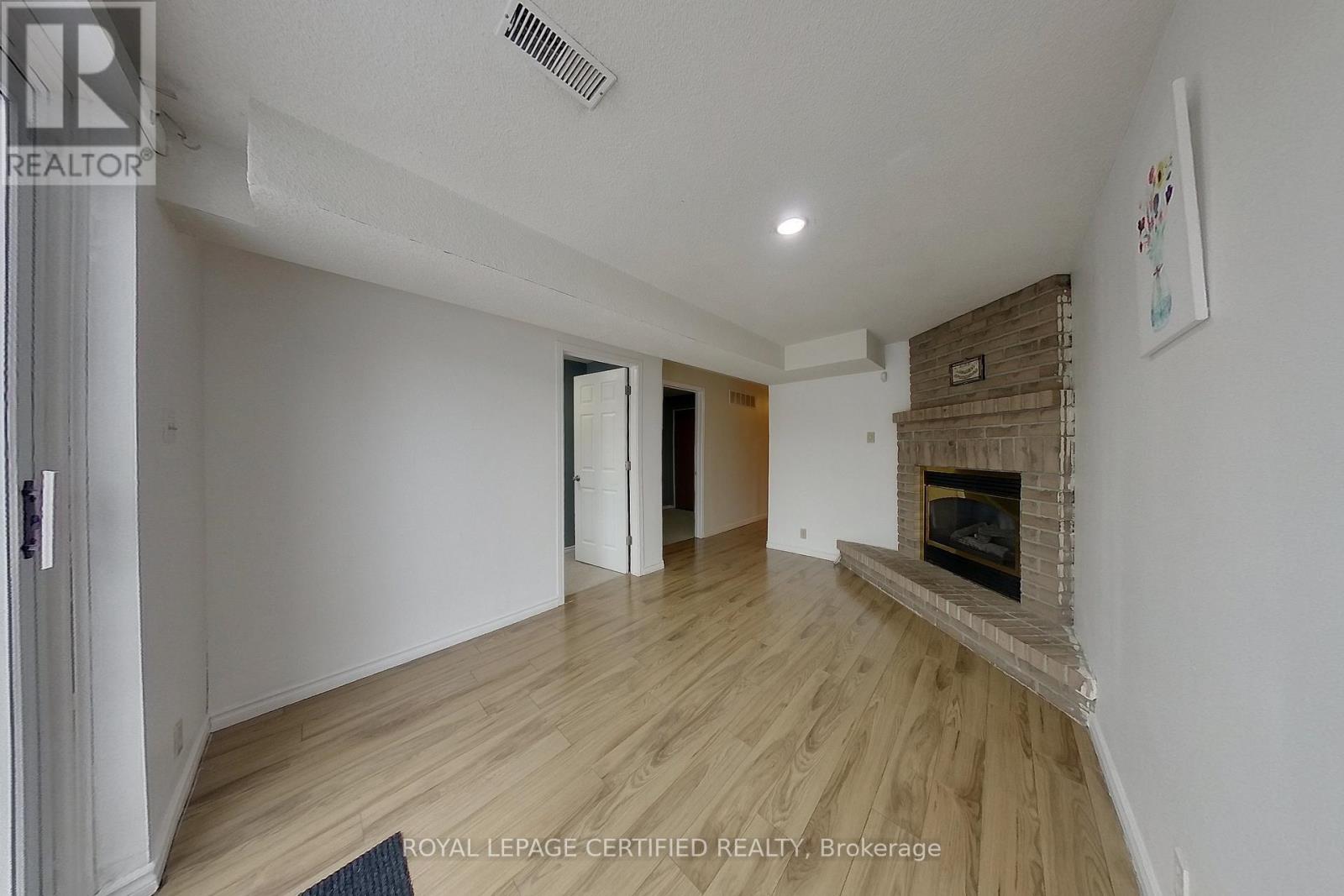 233 Benesfort Crescent, Kitchener, Ontario  N2N 3B5 - Photo 34 - X13434890
