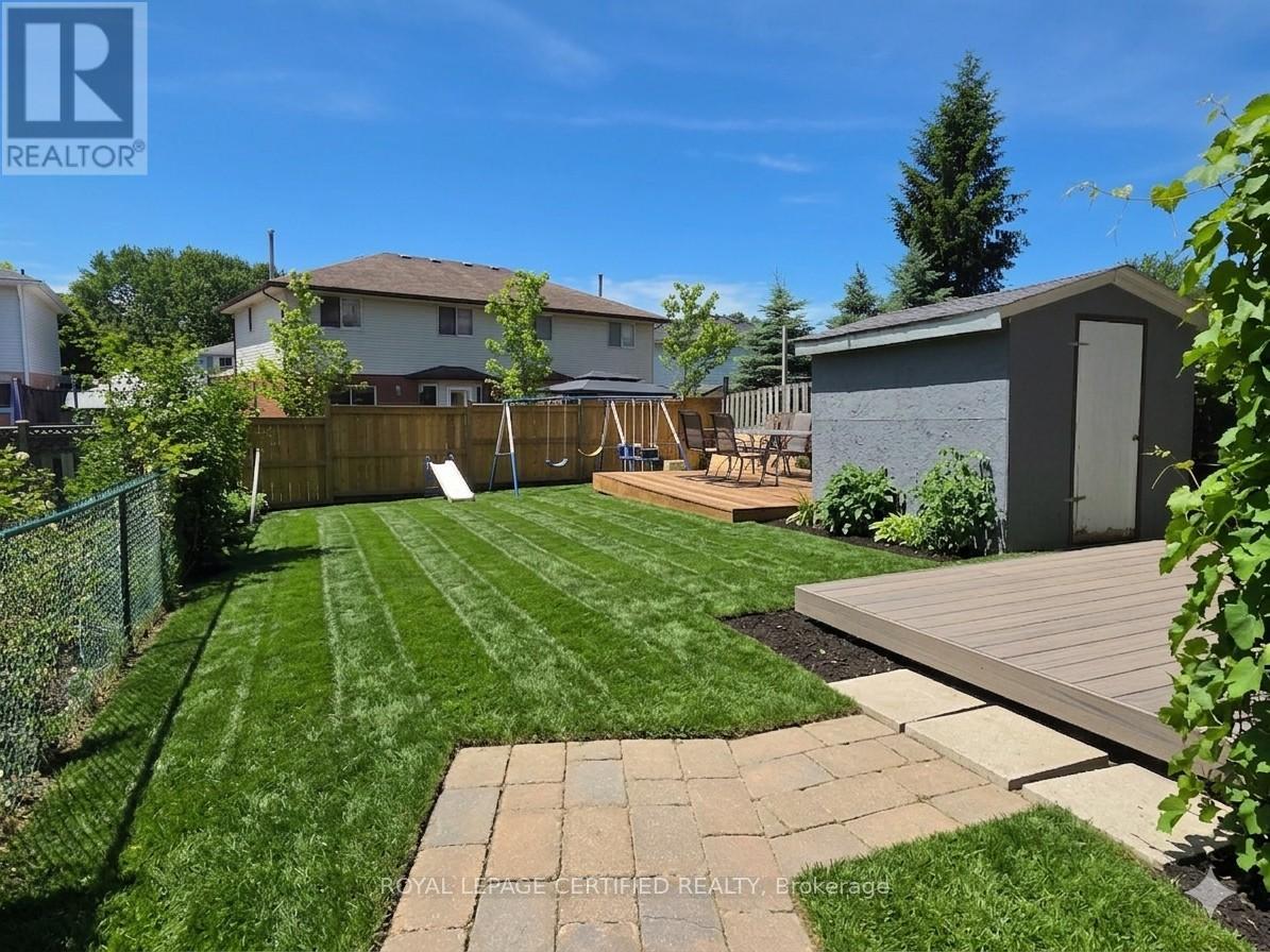 233 Benesfort Crescent, Kitchener, Ontario  N2N 3B5 - Photo 44 - X13434890