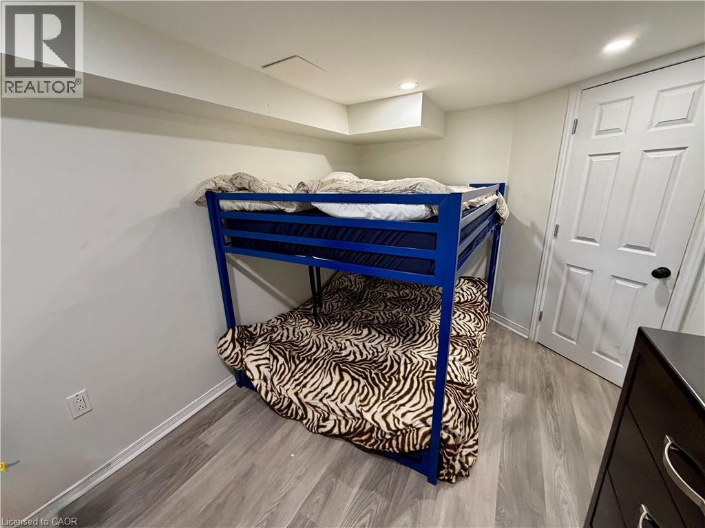 94 Howard Avenue, Hamilton, Ontario  L9A 2W5 - Photo 19 - 40838541