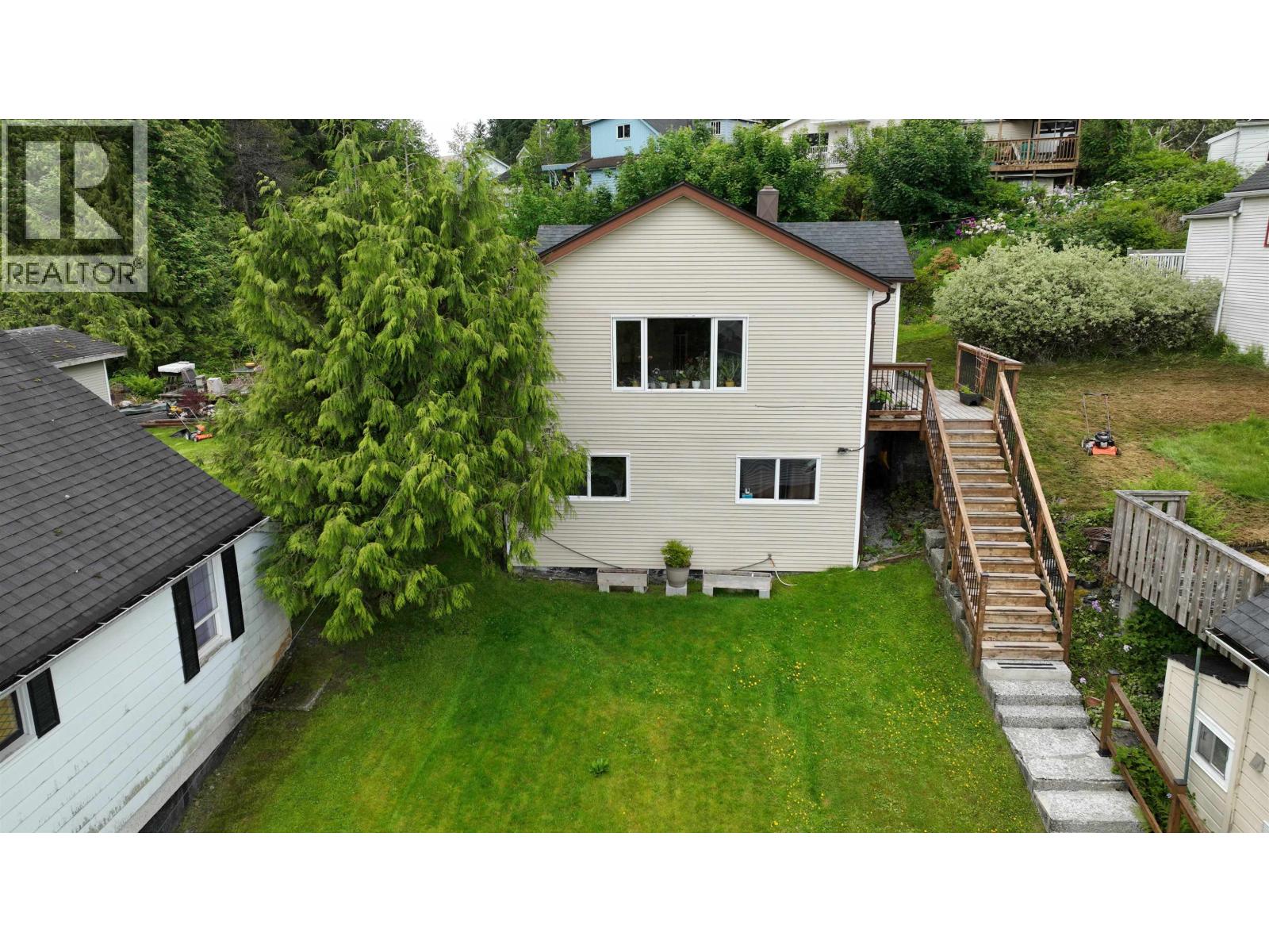 712 Taylor Street, Prince Rupert, British Columbia  V8J 3M6 - Photo 2 - R3135231