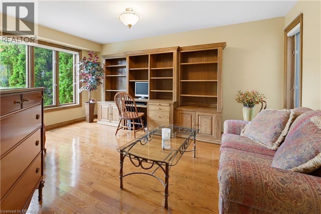 114 Jerome Park Drive, Dundas, Ontario  L9H 6H3 - Photo 12 - 40826547