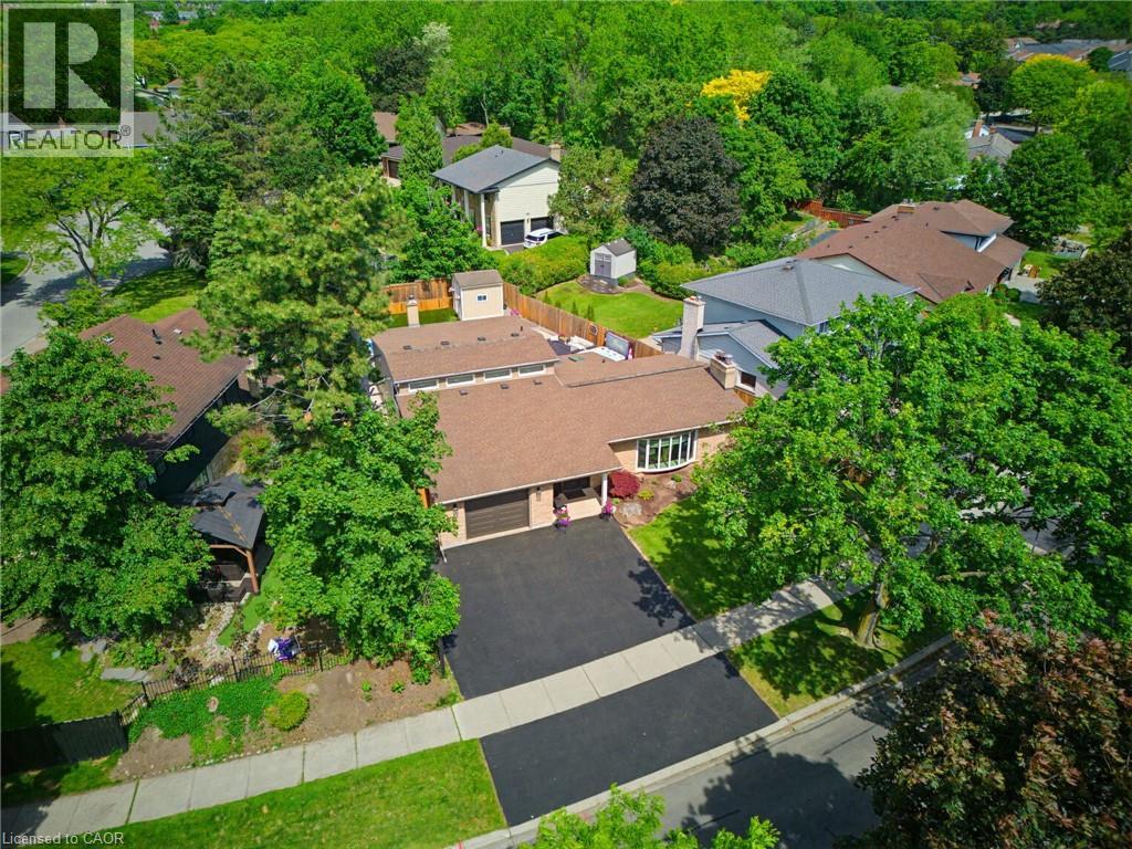 2063 CAVENDISH Drive, Burlington, Ontario
