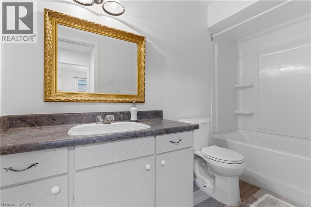 61 San Pedro Drive, Hamilton, Ontario  L9C 2C4 - Photo 21 - 40838141