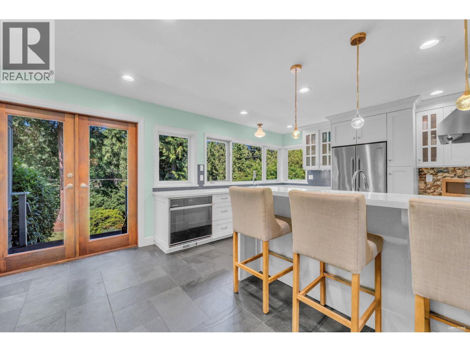 4941 Water Lane, West Vancouver, British Columbia  V7W 1K4 - Photo 11 - R3134886