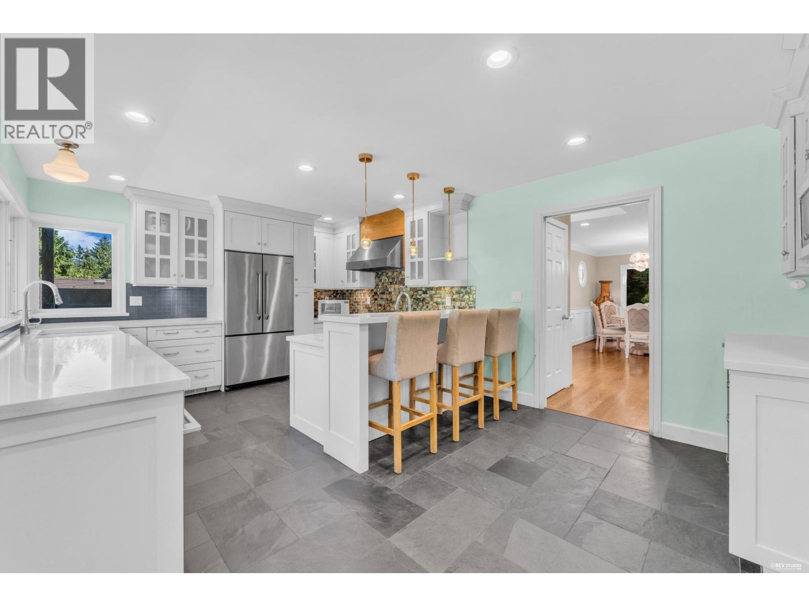 4941 Water Lane, West Vancouver, British Columbia  V7W 1K4 - Photo 10 - R3134886