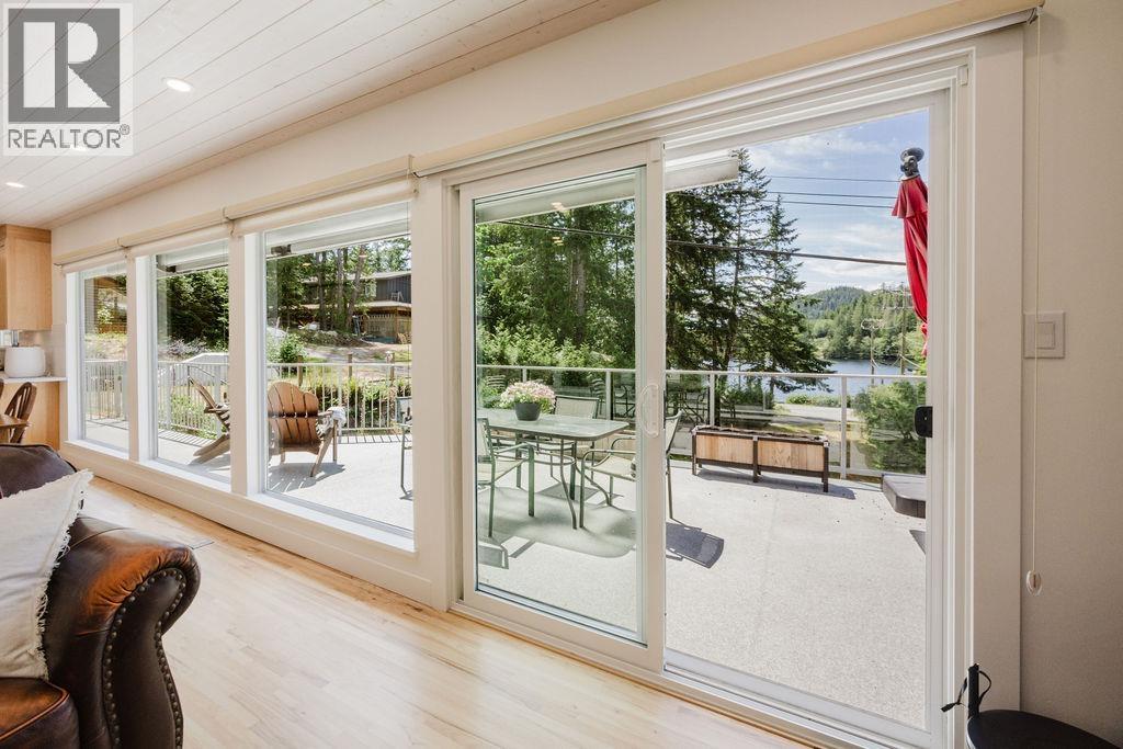 5079 Elliot Road, Pender Harbour, British Columbia  V0N 1S1 - Photo 15 - R3135242