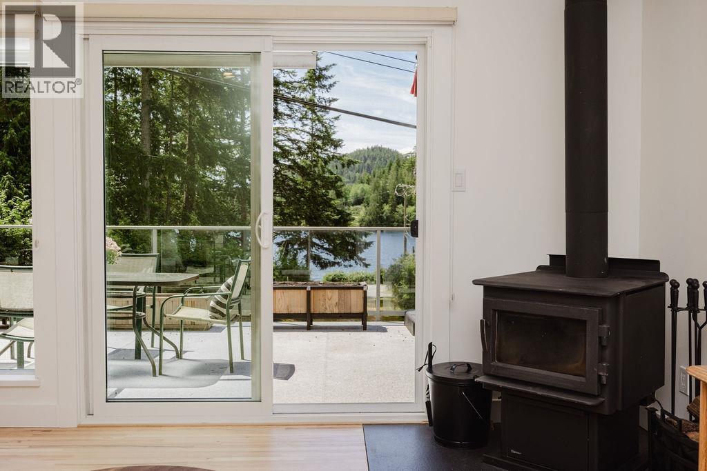 5079 Elliot Road, Pender Harbour, British Columbia  V0N 1S1 - Photo 18 - R3135242