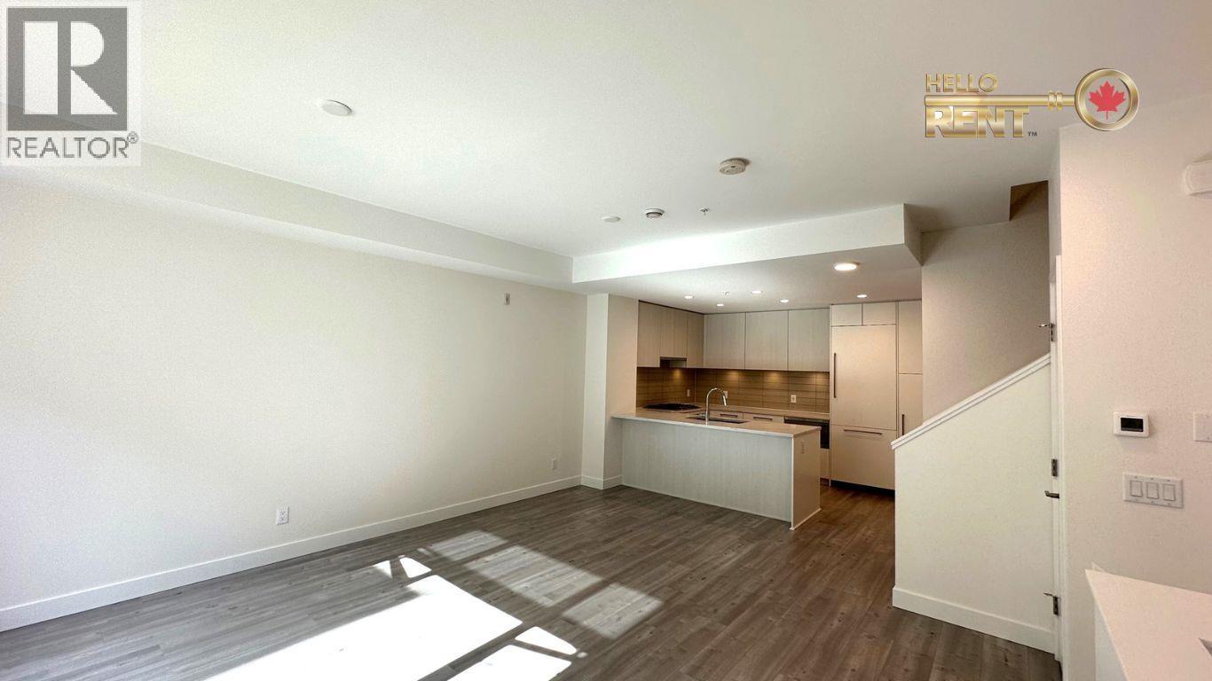 259 2035 Glenaire Drive, North Vancouver, British Columbia  V7P 1Y3 - Photo 5 - R3135228