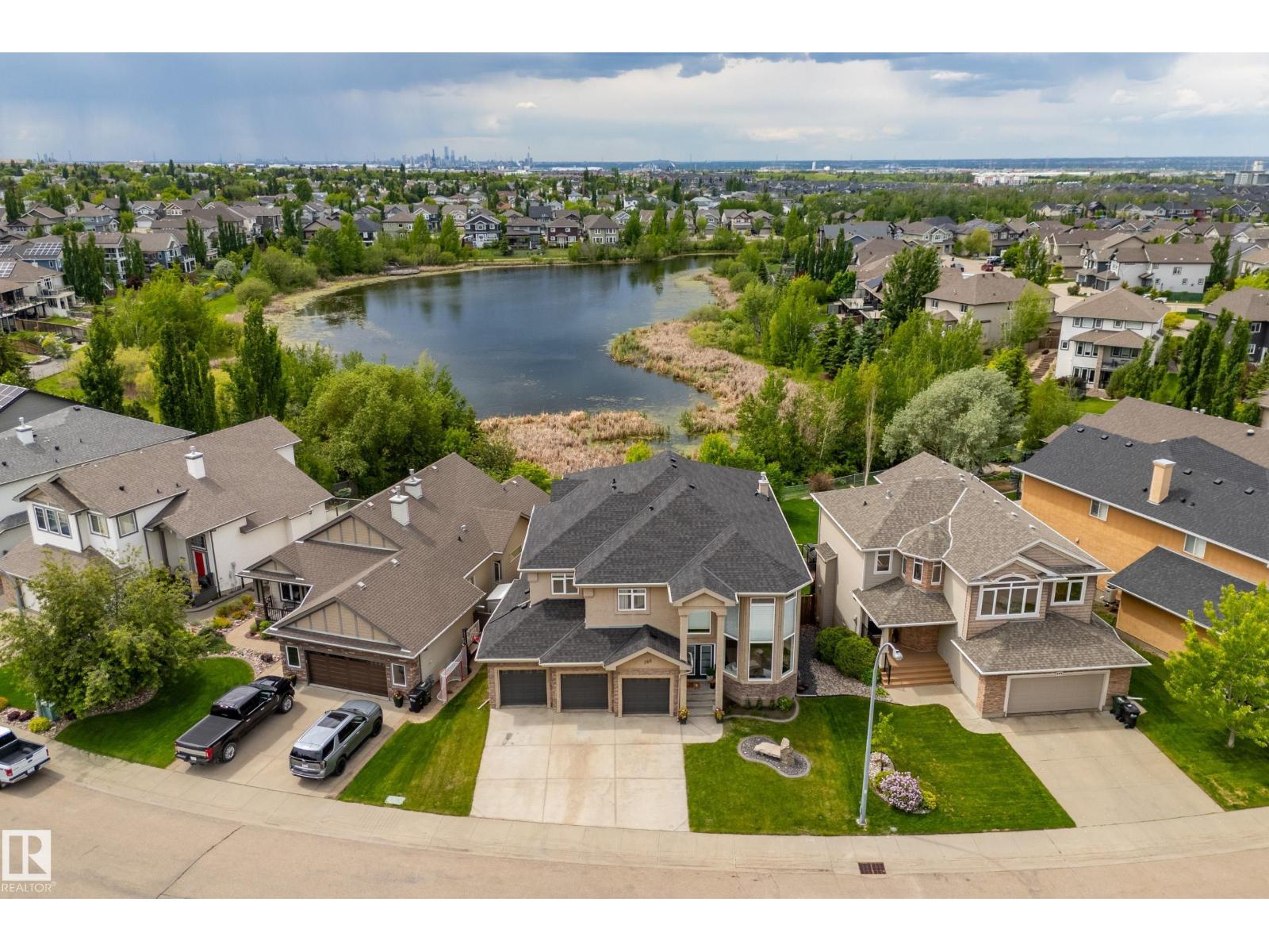 358 Cowan Cr, Sherwood Park, Alberta  T8H 0E5 - Photo 2 - E4493223