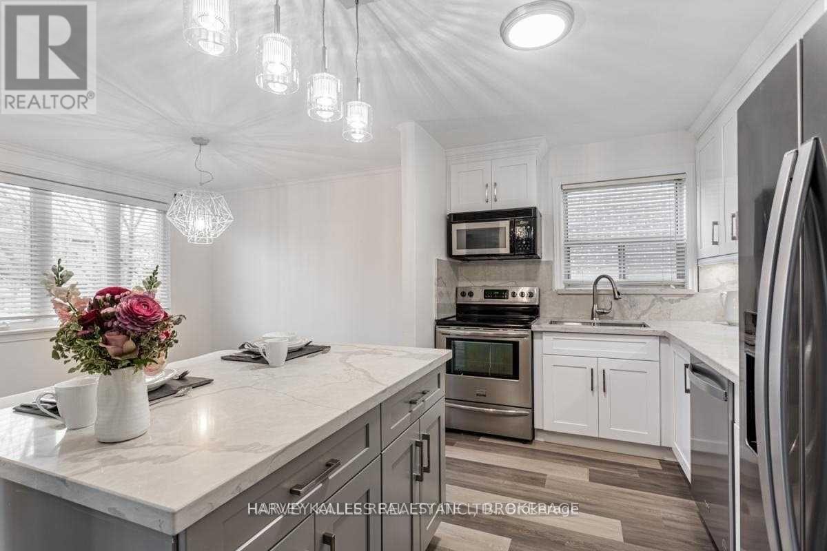 Main - 157 Viewmount Avenue, Toronto, Ontario  M6B 1T5 - Photo 16 - C13219056