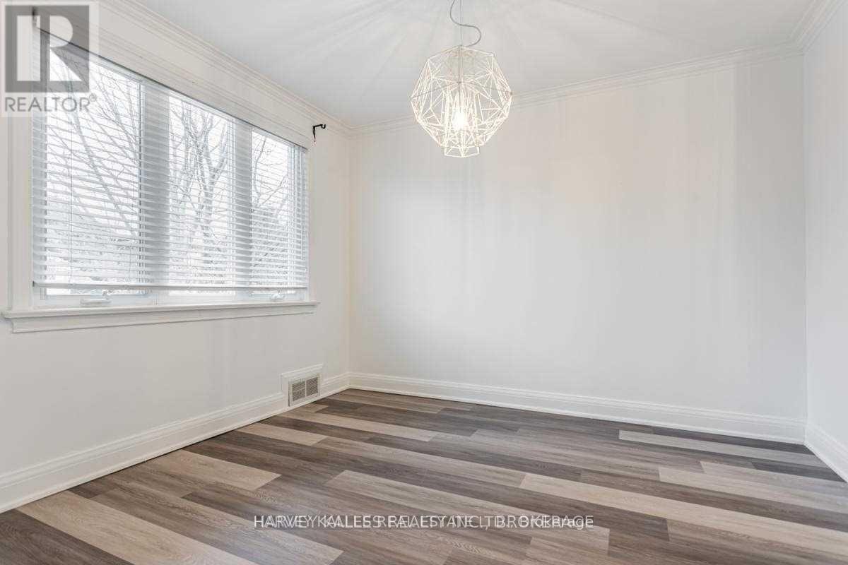 Main - 157 Viewmount Avenue, Toronto, Ontario  M6B 1T5 - Photo 8 - C13219056
